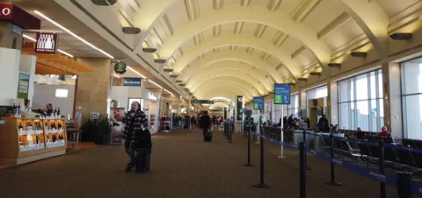 Southwest Airlines SNA Terminal – John Wayne Airport